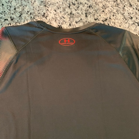 Under armor unstoppable shirt - Picture 6 of 8